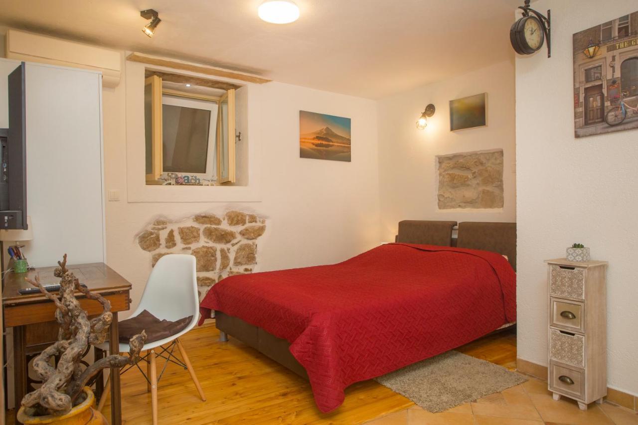 Apartment Natalia Old Town Spalato Esterno foto